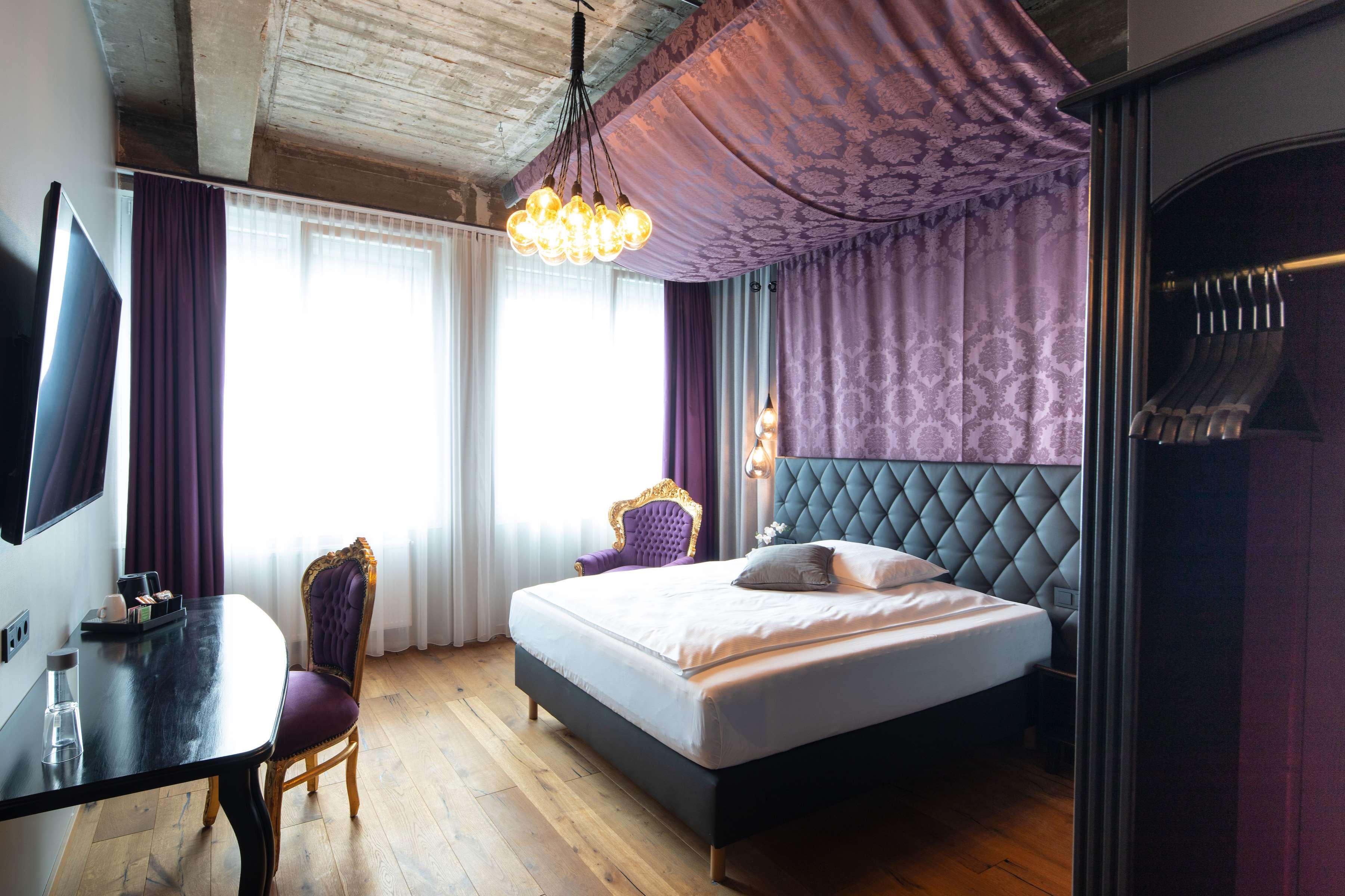 Loftstyle Hotel Eningen; Sure Hotel Collection By BW Eningen unter Achalm Exterior photo